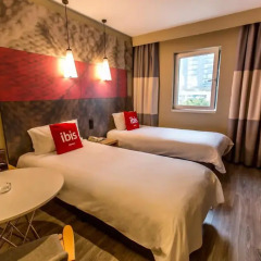 Отель ibis Suzhou Sip 3* Улучшенный номер с 2 отдельными кроватями фото 3