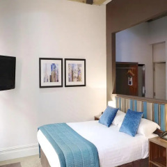 Отель ROOMZZZ Студия Делюкс фото 6