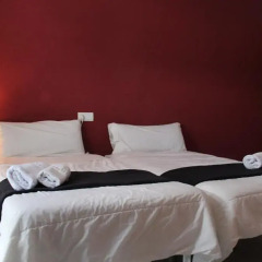 Отель Hostal Baleàric Стандартный номер с 2 отдельными кроватями фото 4