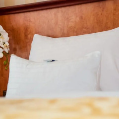 Отель Opera Suites 4* Улучшенный номер с различными типами кроватей фото 12