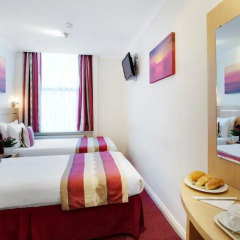 Queens Park Hotel 3* Стандартный номер с 2 отдельными кроватями