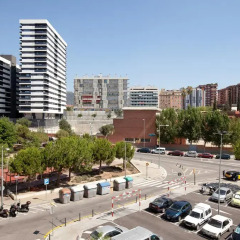 Отель Enjoybcn Diagonal Nord Apartment Испания, Оспиталет-де-Льобрегат - отзывы, цены и фото номеров - забронировать отель Enjoybcn Diagonal Nord Apartment онлайн парковка