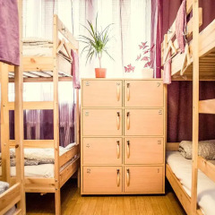 OK Хостел Кровать в мужском общем номере с двухъярусной кроватью фото 2