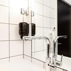 Отель Pingvinhotellet UNN Tromsø 3* Стандартный номер с различными типами кроватей фото 4