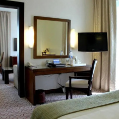 Samaya Hotel Deira 4* Стандартный номер с различными типами кроватей