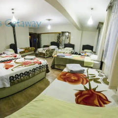 Atilla's Getaway Кровать в общем номере с двухъярусной кроватью фото 3