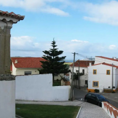 Отель Holiday Home Óbidos