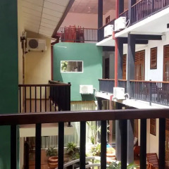 Отель Senrose Hotel Шри-Ланка, Тиссамахарама - отзывы, цены и фото номеров - забронировать отель Senrose Hotel онлайн балкон