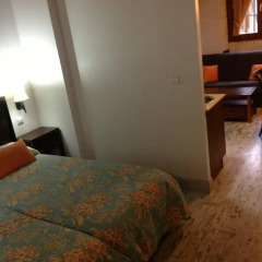Отель Apartamentos Rurales La Villa de Piedra комната для гостей фото 2