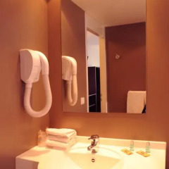DC Hotel 3* Стандартный номер с различными типами кроватей фото 4