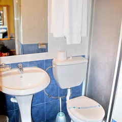 Briz 2 Hotel 3* Стандартный номер с разными типами кроватей фото 2