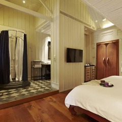 Отель Burasari Heritage Luang Prabang 4* Номер Делюкс с двуспальной кроватью фото 11