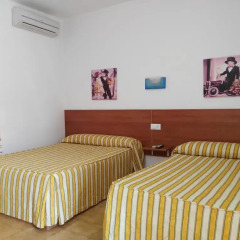 Отель Hostal Los Mellizos комната для гостей фото 2