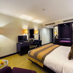 Отель Ramada Plaza 4* Номер Премьер