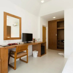 Отель Bay View Resort - Phi Phi Island 3* Улучшенная вилла с различными типами кроватей фото 7