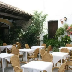 Отель Hostal Torre de Guzman Испания, Кониль-де-ла-Фронтера - отзывы, цены и фото номеров - забронировать отель Hostal Torre de Guzman онлайн питание фото 2