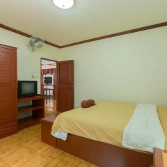 Отель Patong Rai Rum Yen Resort 3* Улучшенные апартаменты с 2 отдельными кроватями фото 3