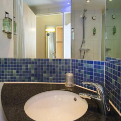 Отель Holiday Inn Express Edinburgh Royal Mile 3* Стандартный номер фото 23