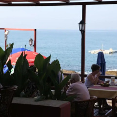 Yali Hotel гостиничный бар