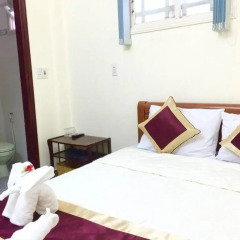 Отель Homestay Thanh Phuong 2 2* Улучшенный номер с двуспальной кроватью фото 2