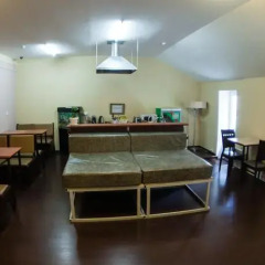 Гостиница Hostel "Commune" / Commune Hostel в Казани - забронировать гостиницу Hostel "Commune" / Commune Hostel, цены и фото номеров Казань питание