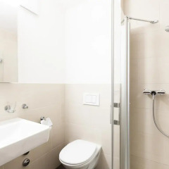 Отель Guesthouse Gertrudstrasse Цюрих ванная