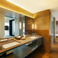 Отель The Lodhi 5* Стандартный номер с различными типами кроватей фото 11