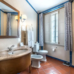 Lawrence's Hotel 5* Люкс с различными типами кроватей