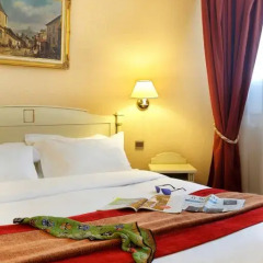 Отель The Originals Hotels Paris Paix République 3* Стандартный номер фото 4