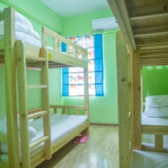 Slow City Youth Hostel Кровать в мужском общем номере с двухъярусной кроватью фото 7