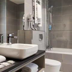 Отель Timhotel Montmartre ванная