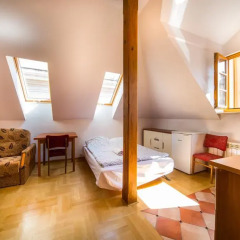 Old Town Kanonia Hostel & Apartments Люкс с различными типами кроватей фото 2