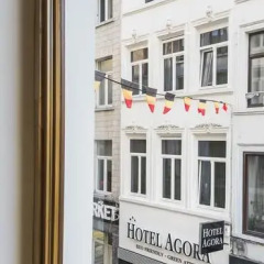 Отель Agora Bruxelles Grand Place Бельгия, Брюссель - отзывы, цены и фото номеров - забронировать отель Agora Bruxelles Grand Place онлайн балкон