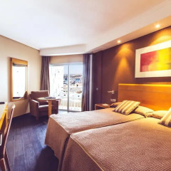 Hotel Sercotel Spa Porta Maris 4* Стандартный номер с различными типами кроватей фото 4