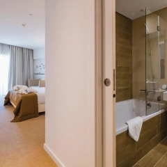 Отель MH Peniche 4* Люкс разные типы кроватей фото 15