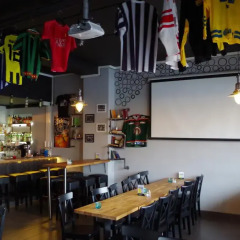 Отель Spoton Hostel & Sportsbar Швеция, Гётеборг - 1 отзыв об отеле, цены и фото номеров - забронировать отель Spoton Hostel & Sportsbar онлайн питание