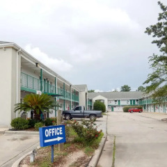 Отель Budget Inn Columbus West парковка