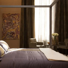 Отель Le Quattro Dame Luxury Suites Рим комната для гостей фото 2