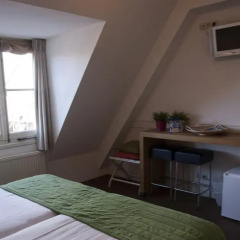 Lange Jan Hotel 2* Стандартный номер с различными типами кроватей фото 4