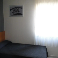 Отель Hostal Lami Стандартный номер с различными типами кроватей фото 6