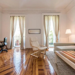 Отель Apartamento Alcalá 55 Испания, Мадрид - отзывы, цены и фото номеров - забронировать отель Apartamento Alcalá 55 онлайн комната для гостей фото 2