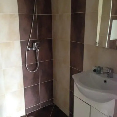 Отель Apartamenti Todorovi Бургас ванная