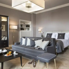 Отель Tornabuoni Suites Collection 3* Люкс с различными типами кроватей фото 4