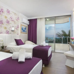 Alanya Buyuk Hotel 4* Номер Делюкс с различными типами кроватей