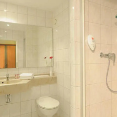 Leonardo Boutique Hotel Berlin City South ванная