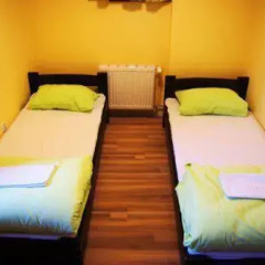 Green Hostel Wrocław Стандартный номер с различными типами кроватей фото 9