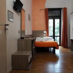 Milano Hostel Стандартный номер с различными типами кроватей фото 9
