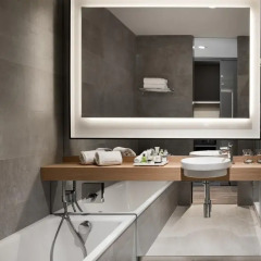 Отель NH Collection Madrid Suecia 5* Номер категории Премиум с различными типами кроватей фото 3