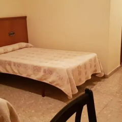 Hotel Reina Isabel Стандартный номер фото 9