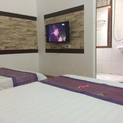 Hanoi Pearl Hostel Улучшенный номер с 2 отдельными кроватями фото 2